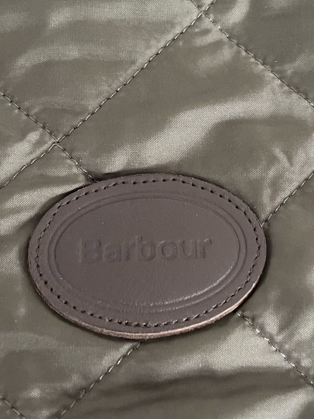 2 Barbour Quilted Dog Jackets - Picture 5 of 9
